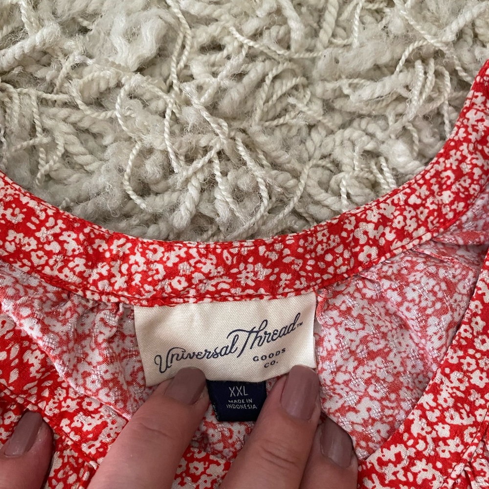 Universal thread blouse - Picture 10 of 10